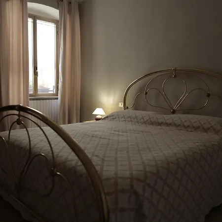 La Pieve, Centro Apartment Sarzana